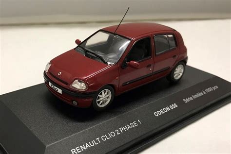 Odeon Renault Clio Ii Phase Donkerrood Metallic Jsn Modelauto S