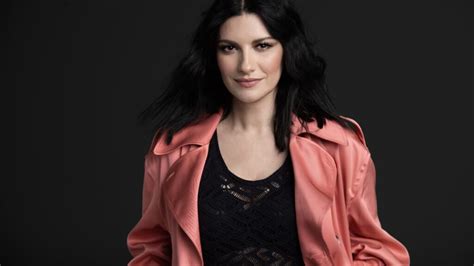 Laura Pausini In Tour Mondiale Al Palasele Di Eboli MEGAMODO