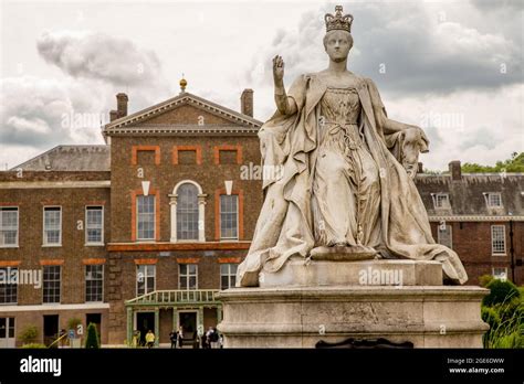 Queen Victoria Statue At The Back Of Kensington Palace Hyde Park