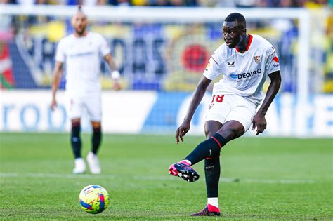 S Ville Fc Pape Gueye Veut Rester En Andalousie Sport Fr