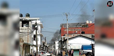 Disturbios en Coatepec Harinas civiles armados queman vehículos El