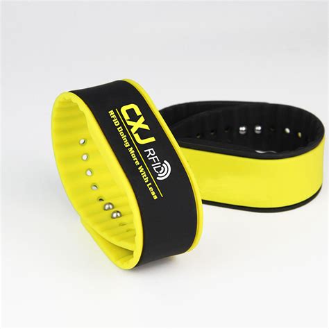 Passive Rfid Silicone Wristband Scannable Cashless Nfc Bracelets