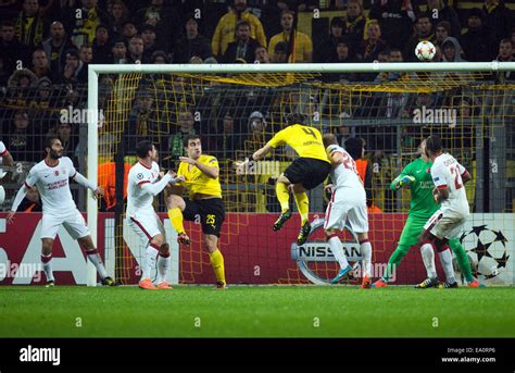 Borussia Dortmunds Neven Subotic Goal Hi Res Stock Photography And