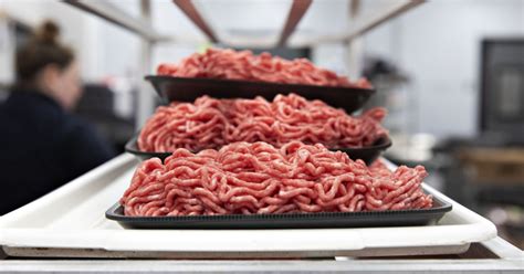 Over 160 000 Pounds Of Ground Beef Recalled Due To E Coli Risk