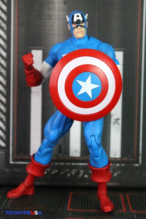 Diamond Select Toys Marvel Select Captain America Classic Figure Review