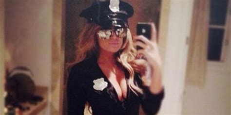 Paulina Gretzky's Halloween Costumes (PHOTOS) | HuffPost Style