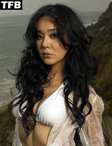 Yunjin Kim Nude OnlyFans Photo 15 The Fappening Plus