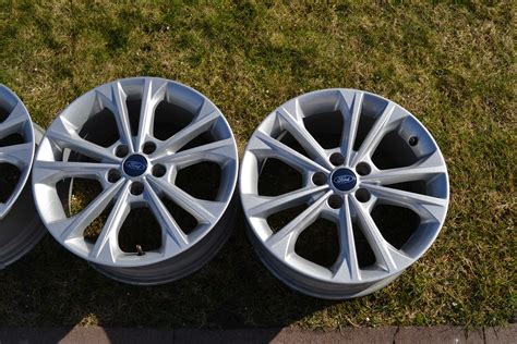 Felgi Ford Kuga Mk2 5x108 Et52 5 7 5x17 17 Cali 6j5c Ford Cmax Focus