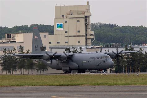 A C J Super Hercules Lands At Yokota Air Base Japan Nara Dvids