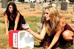 Relaxed Blonde XXX Dessert