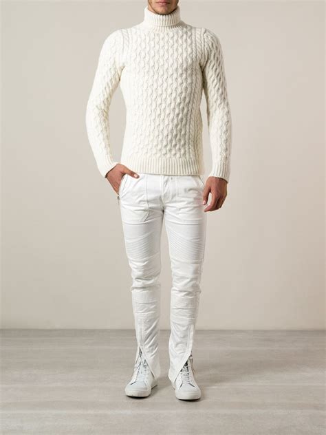 How To Wear White Turtleneck Sweater At Elizabeth Wells Blog