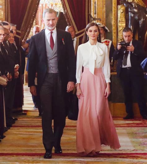 Queen Letizia Looks Pretty In Pink For Diplomatic Corps Reception 2023