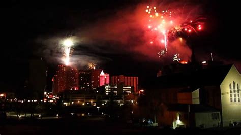 Reno Nevada Fireworks Show Nye Youtube