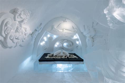 absolut ice hotel