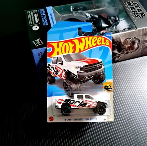 Hot Wheels Chevy Silverado Trail Boss LT Hotwheels Baja Blazers Hobbies Toys Toys
