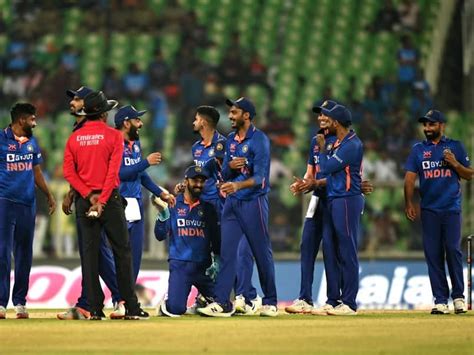 3rd ODI: India defeat Sri Lanka by 317 runs, breaks record for biggest ...