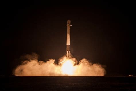 Spacex S Reusable Rocket The Holy Grail Of Space Flight