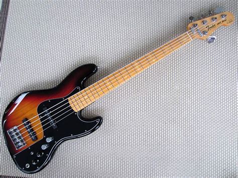 Fender Marcus Miller Jazz Bass V Reviews