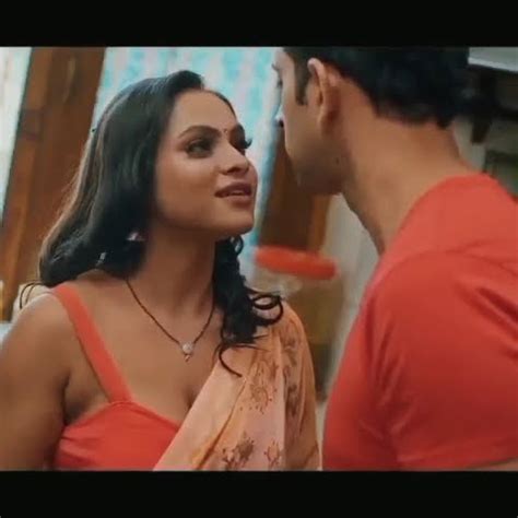 Indian Hot Romance Video Hot Bhabhi Kiss And Sex Scene YouTube