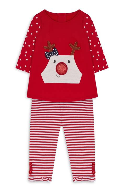 Venta pijamas niño primark 2019 en stock