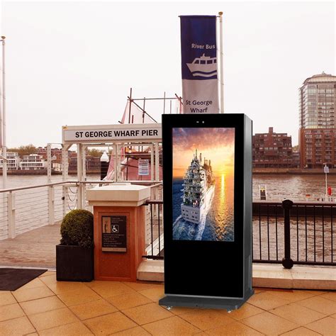 Outdoor LCD Billboard Digital Signage And Display Board For Advertising