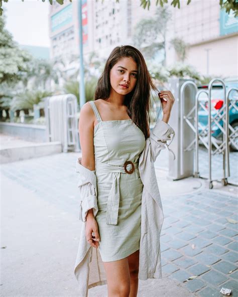 tv actress priyal mahajan   true millennial fashionista