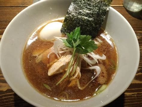 『鶏そば醤油味玉』神田とりそば なな蓮のレビュー ラーメンデータベース