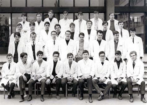 Photo De Classe Terminale Ti3 De 1967 Lycée Technique Copains Davant