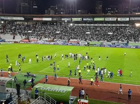 Once Caldas Vs Alianza Petrolera Feroz Ataque Barra Brava Suspensi N