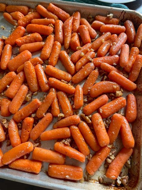 Maple Glazed Carrots 99easyrecipes