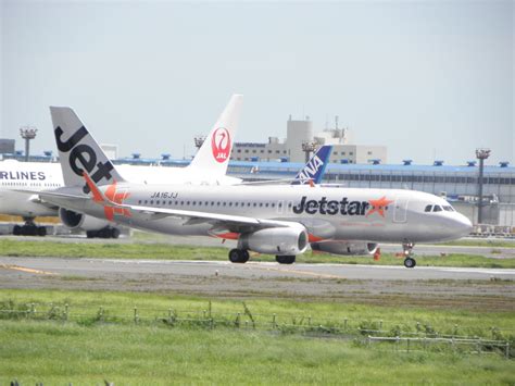 ジェットスター・ジャパン Airbus A320 Ja16jj 成田国際空港 航空フォト By Ana Staralliance 新潟さん