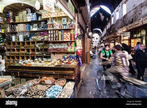 Damascus Syria Shops Hi Res Stock Photography And Images Alamy