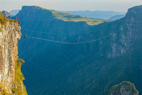 Agenda De Eventos Do Salto De Pêndulo Da Natural Extremo