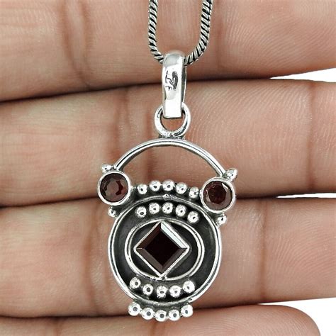 Natural Garnet Gemstone Pendant Tribal 925 Sterling Silver Jewelry For