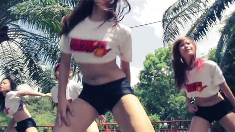 Saigon Heat HotGirls Nude Pics Page 2