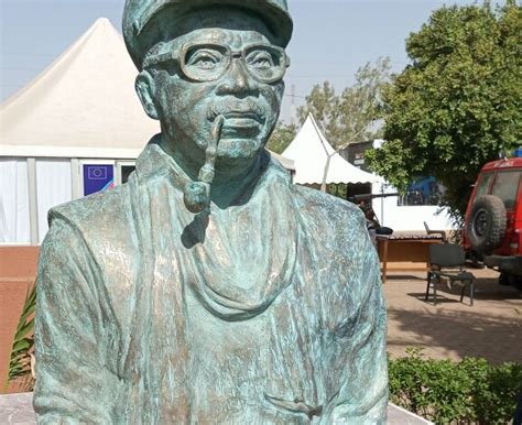 FESPACO 2023 Une statue en l honneur de Ousmane Sembène dévoilée