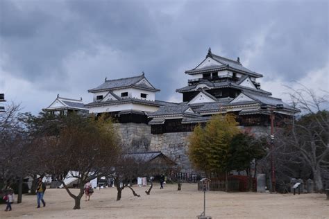 Matsuyama Castle | Japan Mag