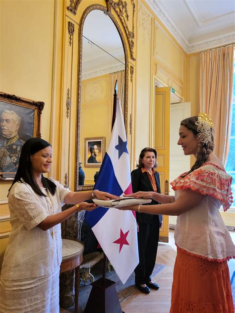 Acto Solemne Con El Pabell N Nacional Panama En France Embajada De