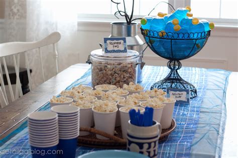 www.detailgal.com: Frozen Party | Olaf Party | #DisneySide home celebration