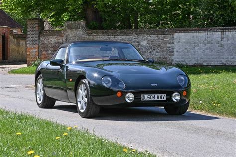 The TVR Griffith 500 – A Rare V8 Roadster From The 1990s