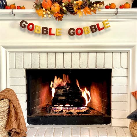 15 Thanksgiving Banner Ideas to Elevate Your Holiday Décor