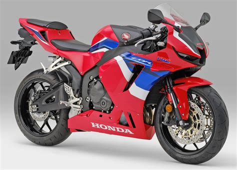 Honda「全新改款cbr600rr」8月確定登場！將與kawasaki Zx 6r對決 Ettoday車雲 Ettoday新聞雲