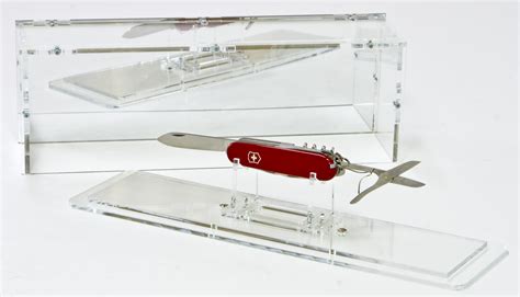 Pocket Knife Display Case With Mirrored Back Panel Knives Display