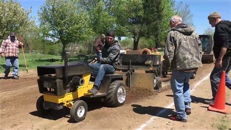 Garden Tractor Pulling Kohler K341 16hp 4000rpm Youtube