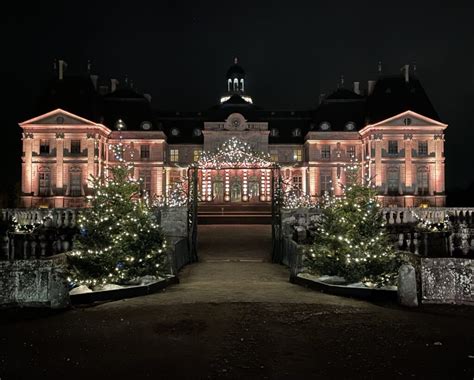 Celebrating the Holidays at Vaux-Le-Vicomte - Story of a City