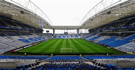 Fc Porto Ground / Fc Porto Stadium High Resolution Stock Photography ...