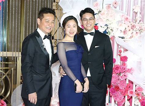 徐乃麟小兒子帶女友見習婚禮 昔跳級取得耶魯博士學位 中時新聞網 Line Today