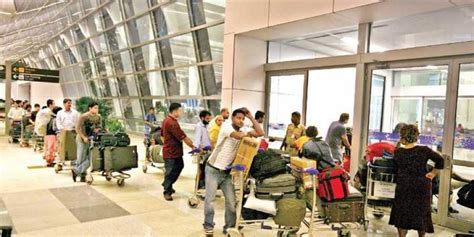 32 Flights Diverted From Delhi Due To Bad Weather Indiapost Newspaper