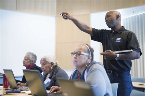 Census Computer Class For Seniors Lawndale Library Flickr