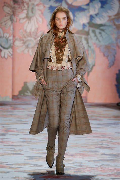 Zimmermann Fall 2018 Ready To Wear Fashion Show Collection Ready To Wear Fashion Fashion Week